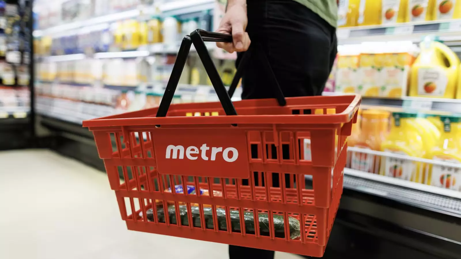 Grocery and drugstore retailer Metro reports $217M fourth-quarter profit